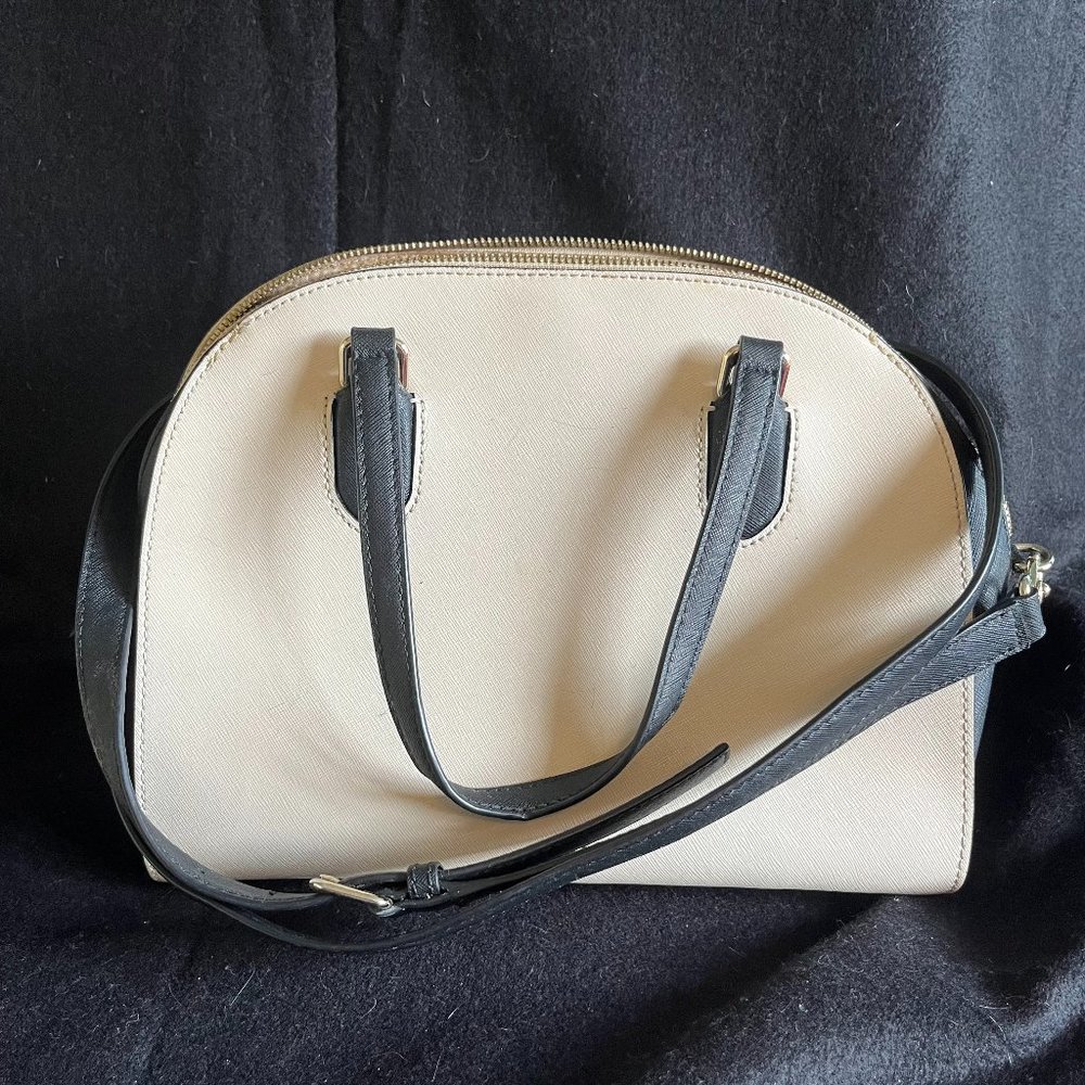 Kate Spade Light Wheat/Black Adjustable Crossbody Handbag Purse